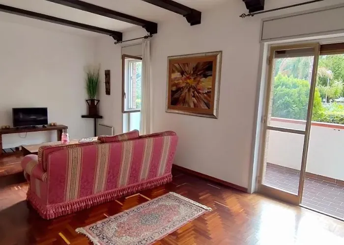 Elegante A Apartment